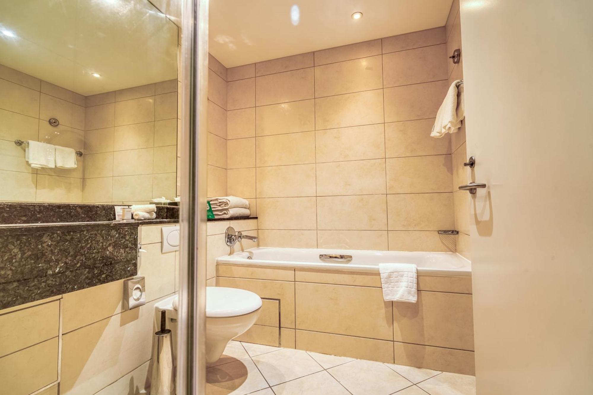 East Sussex National Hotel, Golf & Uckfield